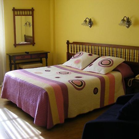 Pr Alameda Hotel Santiago de Compostela Ruang foto